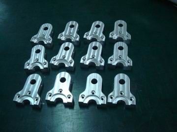 Aangepaste CNC Precisie die Deel Ra1.6 Ra0.8 3 As machinaal bewerken en 0.005mm