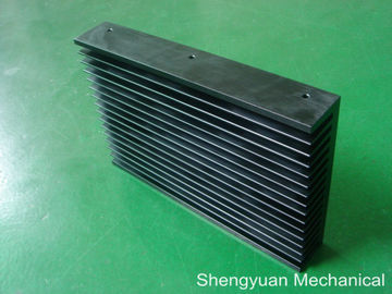 De zwarte anodiseert CNC Precisie Machinaal bewerkend Aluminiumuitdrijving Heatsink ps-60/160H