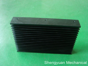 De zwarte anodiseert CNC Precisie Machinaal bewerkend Aluminiumuitdrijving Heatsink ps-60/160H